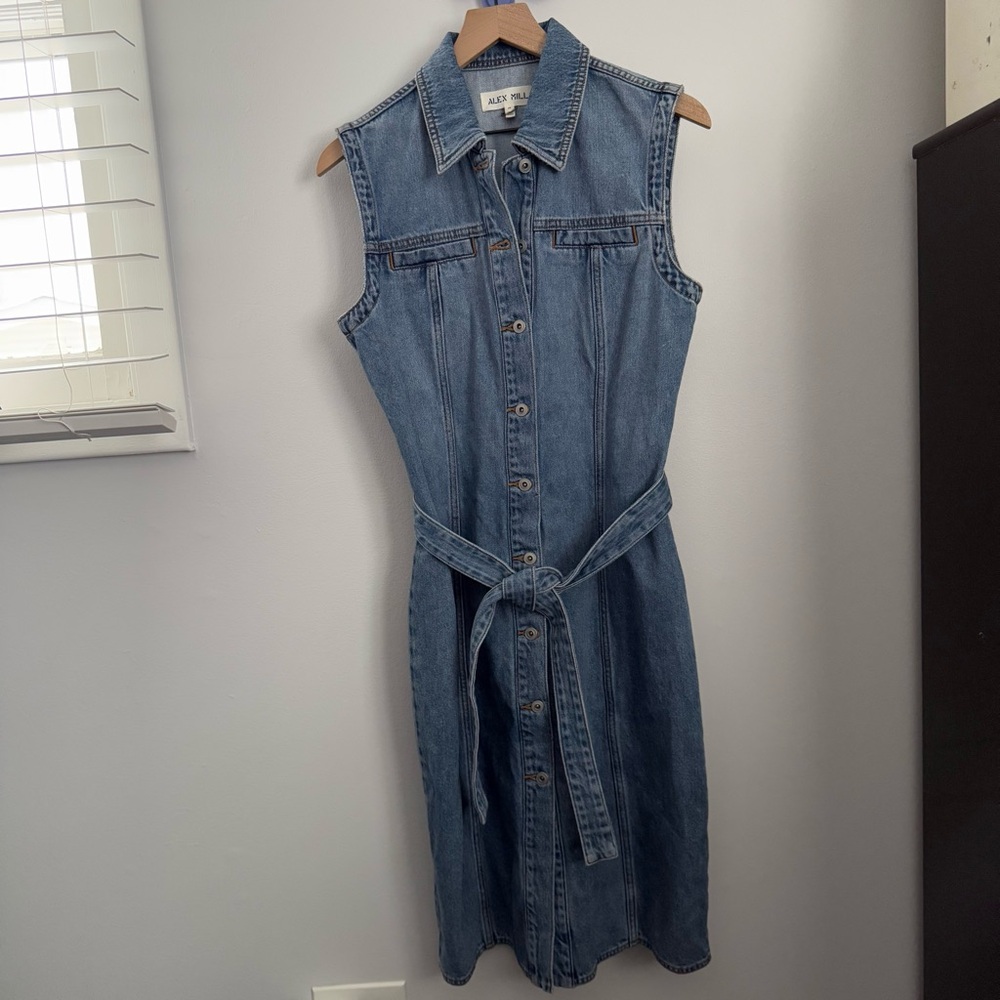 Alex Mill Medium NWOT Adeline‎ Dress Denim Tie Belt Western Country Modest - Picture 2 of 9
